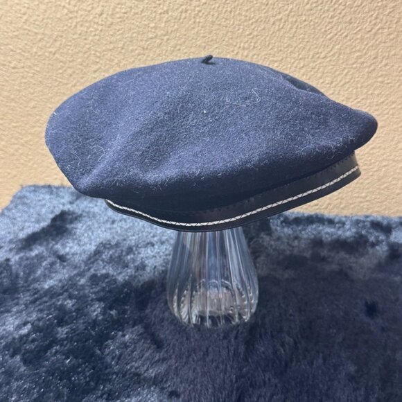 Vintage French Beaubasc Pure Wool Beret Hat Black - Picture 1 of 5